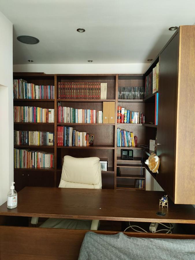Museum Apartment Volos Eksteriør bilde